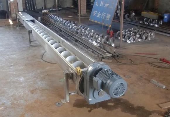不銹鋼螺旋輸送機 www.hnxd.net.cn