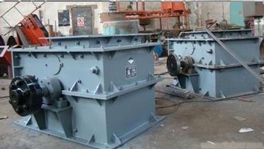 錘式破碎機 www.hnxd.net.cn